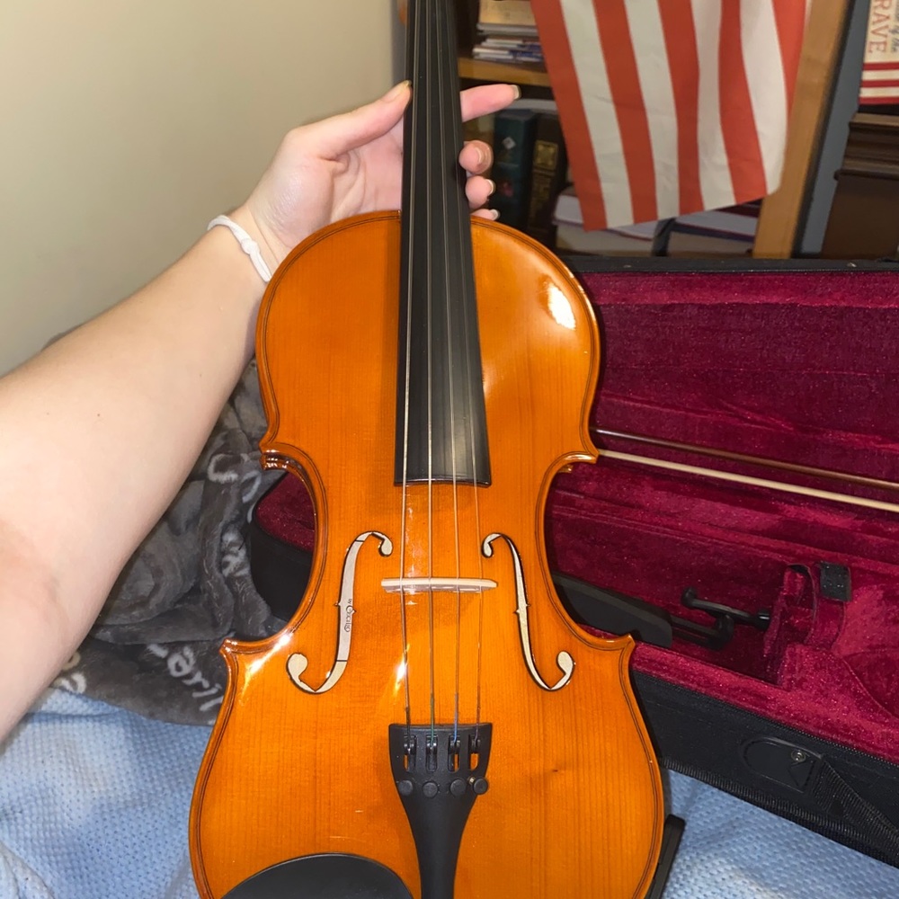 COPY - Authentic Mendini Violin and accessories!!!